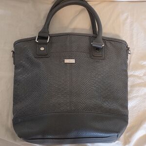 Jewell By Thirty-One Dark Gray Hand Bag. Textured Outside. Euc